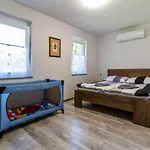 Casa de Férias Kővágó Nagyfoki Holtág *