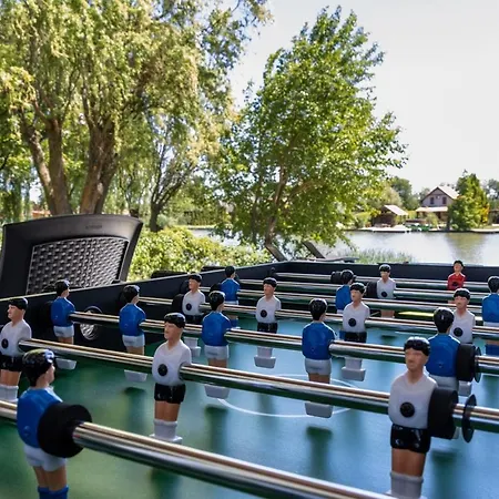 Kovago Vendeghaz Nagyfoki Holtag 펜션 자바스